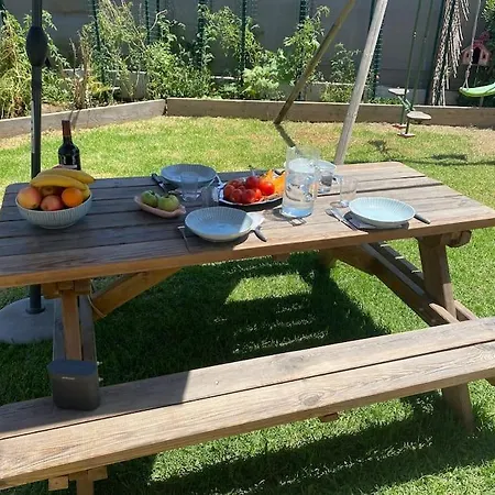アパート Rez De Avec Jardin A 6 Min Des Plages カンヌ