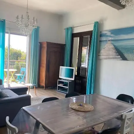 アパート Rez De Avec Jardin A 6 Min Des Plages カンヌ