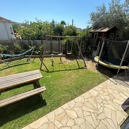 アパート Rez De Avec Jardin A 6 Min Des Plages カンヌ
