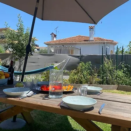 Rez De Avec Jardin A 6 Min Des Plages *